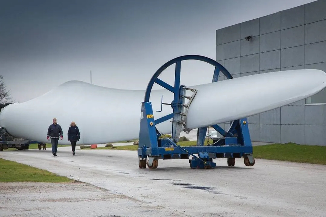 GE Vernova apressa inje&ccedil;&atilde;o de capital para resgatar energia e&oacute;lica Blade Giant LM