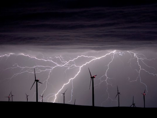 Energia E&oacute;lica Global: Recess&atilde;o da Ind&uacute;stria em 2025, Recupera&ccedil;&atilde;o em 2026